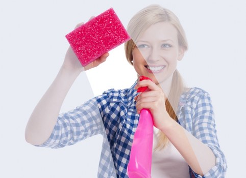 Local cleaners handling a flat clearance and move-out clean in Balham